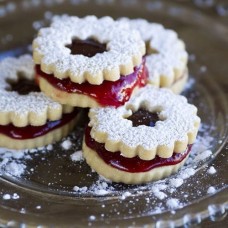 Linzer Cookies - Strawberry 12 pcs